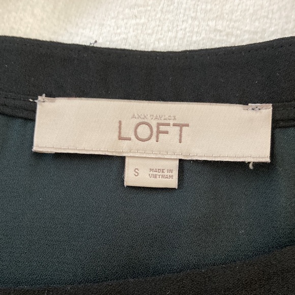 Ann Taylor LOFT Hunter Green with Black Long Sleeve Lace EUC size Small - Picture 7 of 8